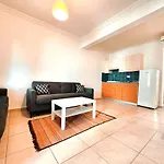 Tas Aparthotel