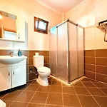 Tas Aparthotel *